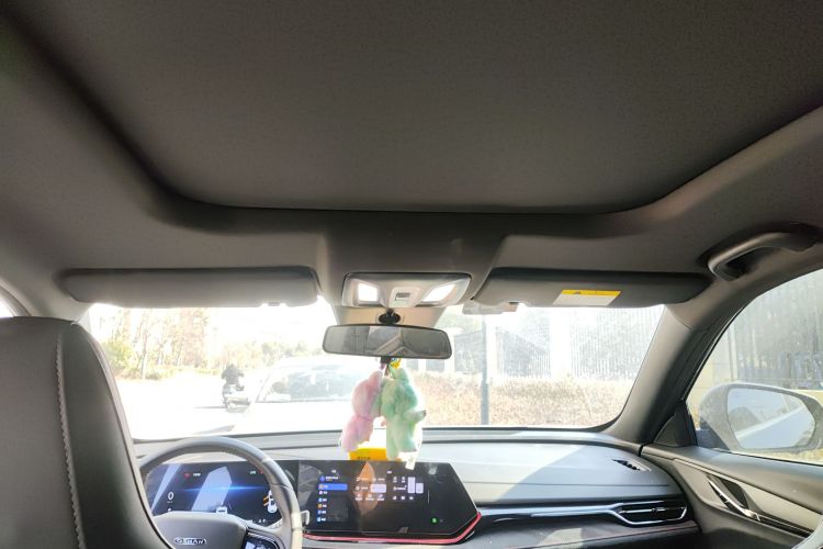 长安欧尚X5 PLUS 2023款 改款 1.5T DCT领航型中控内饰22