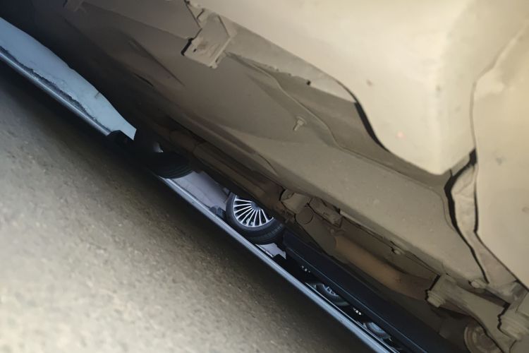 Jeep 自由光 2016款 2.4L 领先版局部细节9001