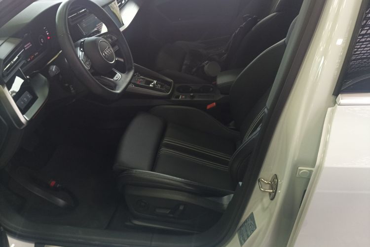 奥迪A3 2023款 改款 Sportback 35 TFSI 时尚运动型局部细节19