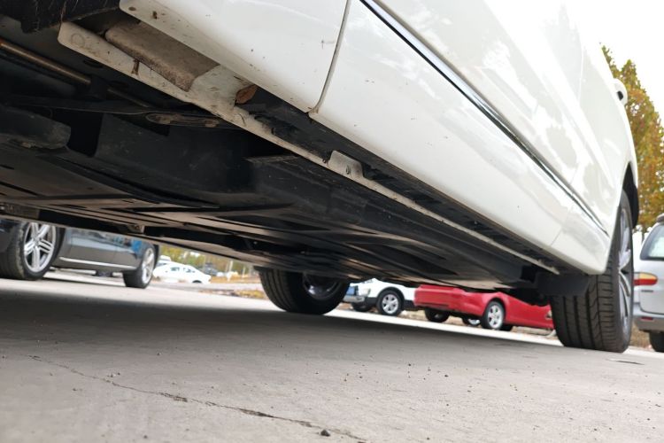 捷豹F-PACE 2024款 P250 R-Dynamic SE局部细节9002