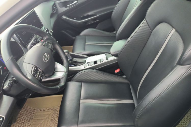 现代 菲斯塔 2019款 280TGDi 智速版 国VI中控内饰19