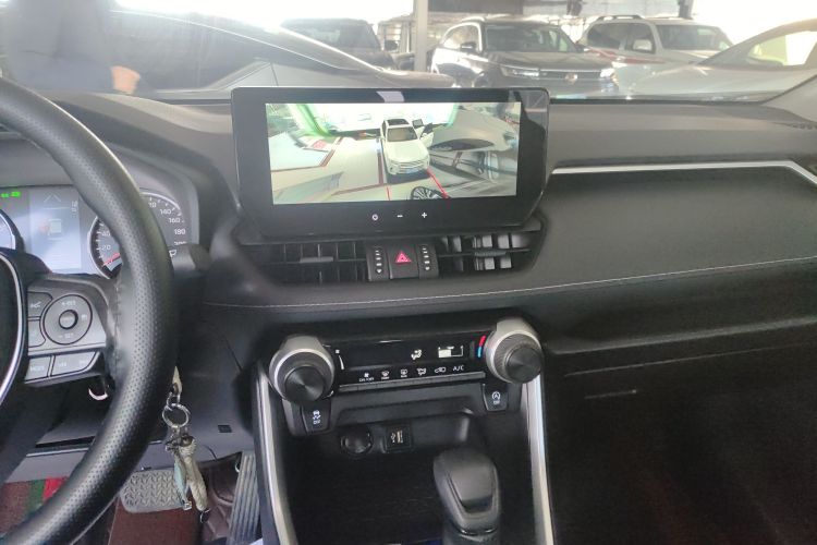 丰田 威兰达 2024款 2.0L CVT两驱领先版中控内饰16