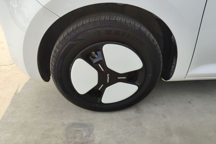 长安启源 长安Lumin 2024款 205km 启航版车身外观6007