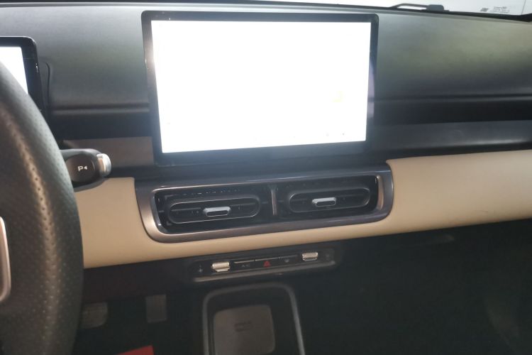 五菱汽车 五菱缤果PLUS 2024款 510km 旗舰版 四座版中控内饰16