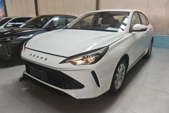 荣威i5 2026款 1.5L CVT豪华版