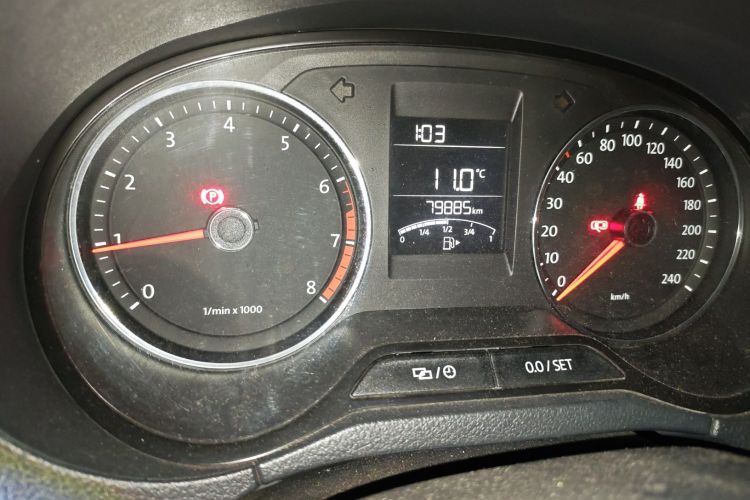 大众 Polo 2014款 1.6L 手动舒适版中控内饰15