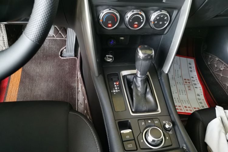 马自达CX-4 2018款 2.0L 自动两驱蓝天活力版 国VI中控内饰18