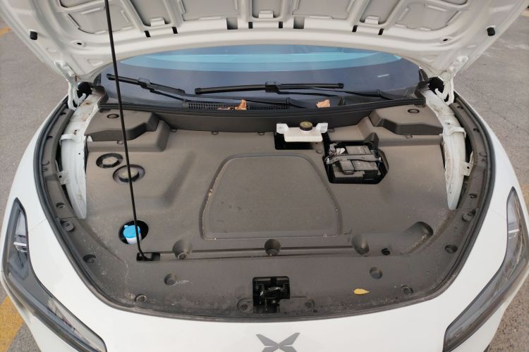 小鹏MONA M03 2024款 620 超长续航机舱底盘24