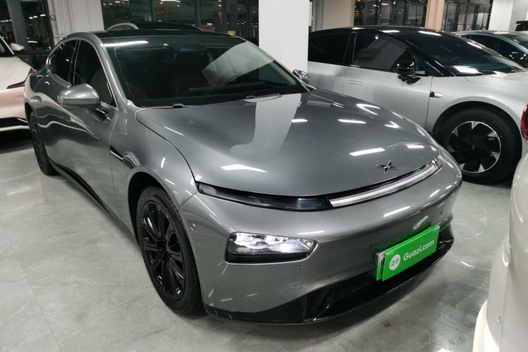 小鹏P7 2020款 670N车身外观3