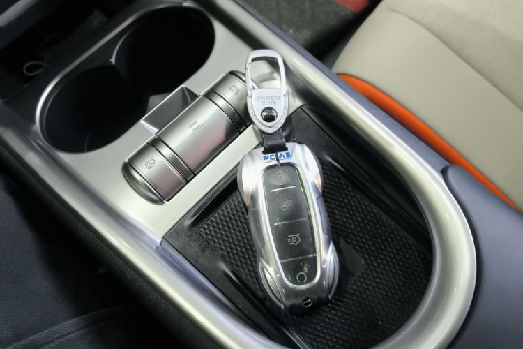 比亚迪 海豚 2021款 405km 时尚版中控内饰11