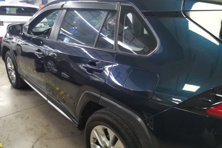 丰田 威兰达 2020款 2.0L CVT四驱豪华版车身外观6003