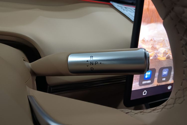 鸿蒙智行 智界R7 2024款 纯电 736km UItra中控内饰18