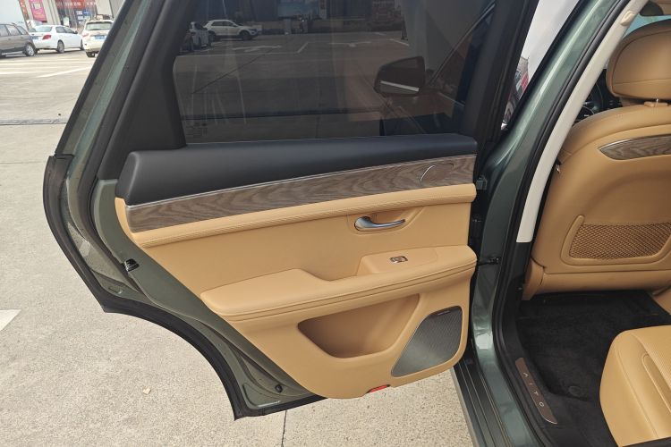 鸿蒙智行 问界M5 2022款 增程四驱性能版中控内饰49