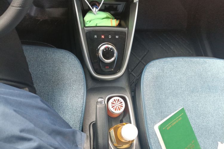 宝骏510 2017款 1.5L 自动时尚型中控内饰18