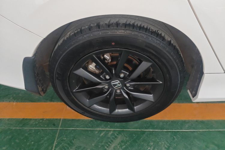 本田 思域 2019款 220TURBO CVT劲动版 国VI车身外观6008