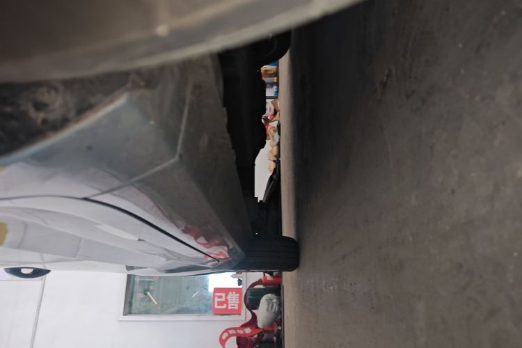 五菱汽车 宏光MINIEV 2020款 轻松款 三元锂局部细节9001