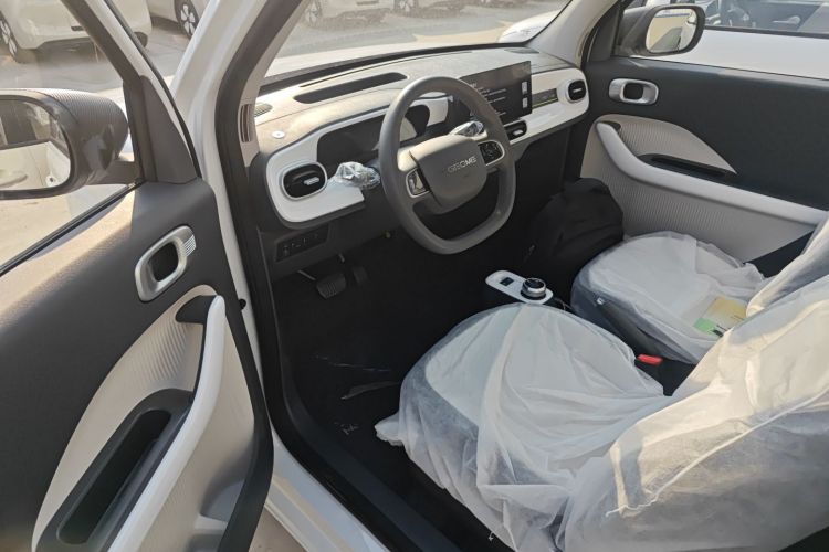 吉利银河 熊猫 2025款 210km 元气熊中控内饰20