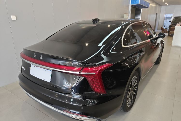 红旗H5 2024款 2.0T 自动智联旗畅版车身外观6004