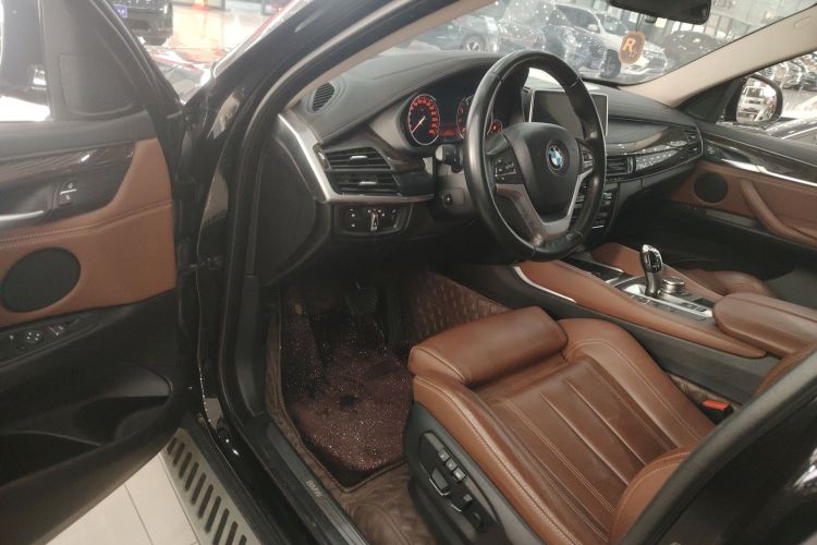 宝马X6 2018款 xDrive28i中控内饰20