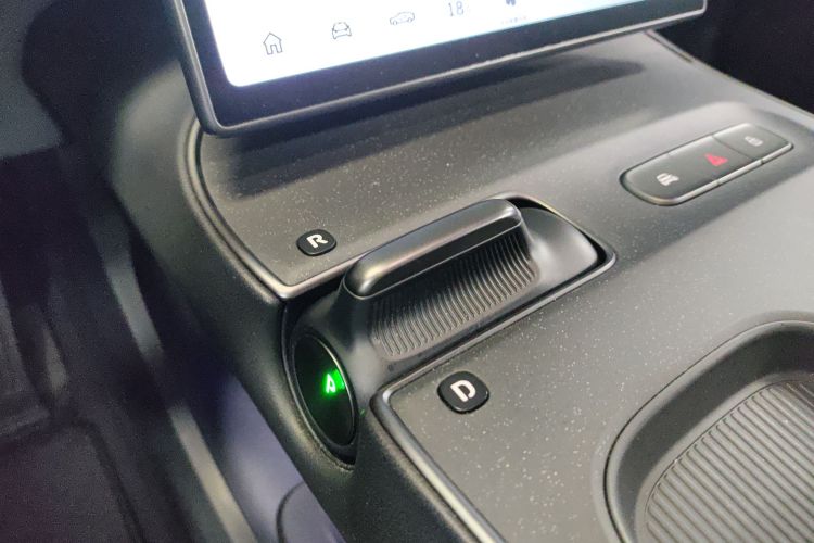 蔚来ET5 2022款 75kWh中控内饰18