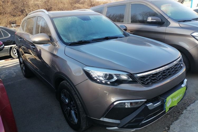 猎豹汽车 猎豹CS10 2017款 2.0T 自动豪华型车身外观3