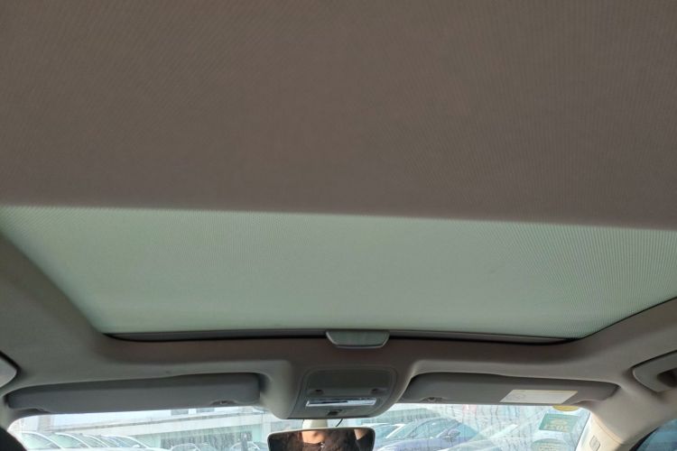 奥迪A3 2016款 Sportback 35 TFSI 风尚型中控内饰22