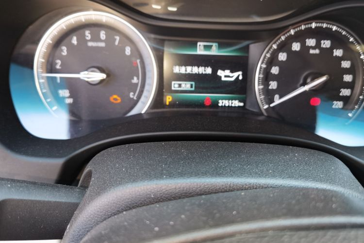 别克GL6 2019款 18T 6座精英型 国VI中控内饰15