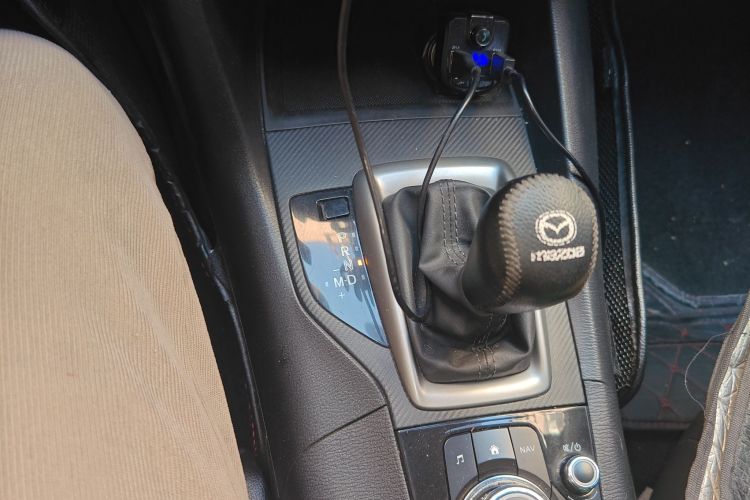 马自达3 昂克赛拉 2017款 三厢 1.5L 自动舒适型 国V中控内饰18