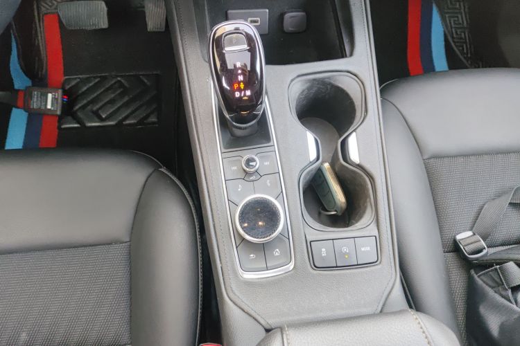 凯迪拉克XT4 2021款 28T 两驱技术型局部细节18