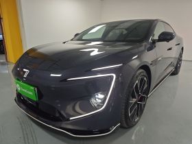 阿维塔12 2024款 650 三激光四驱性能版