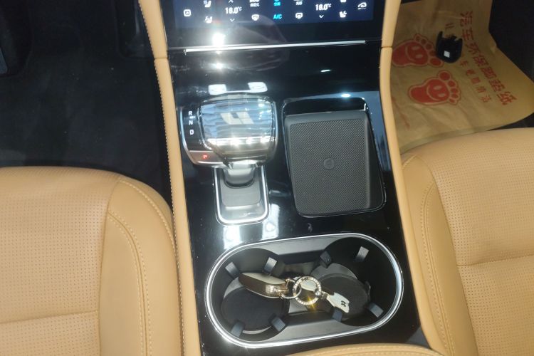 理想汽车 理想ONE 2021款 增程6座版局部细节18