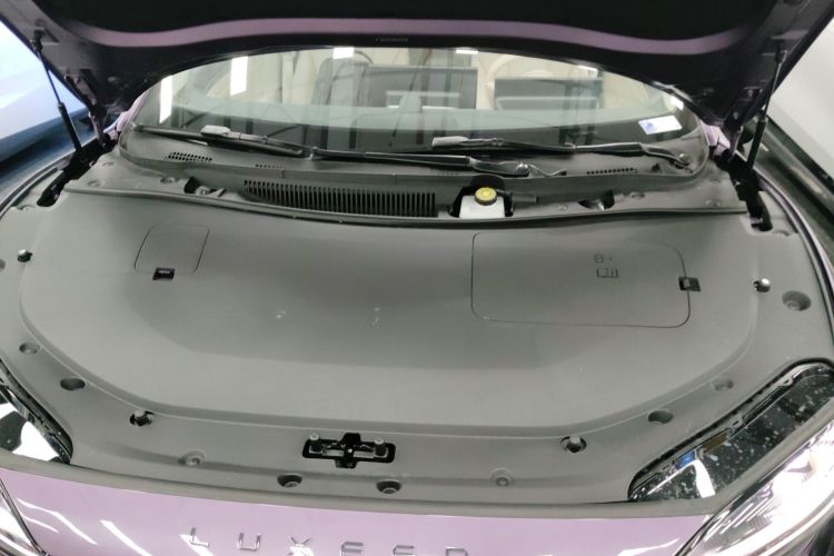 鸿蒙智行 智界S7 2025款 855km Max局部细节24