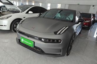 极氪001 2022款 超长续航双电机 YOU版