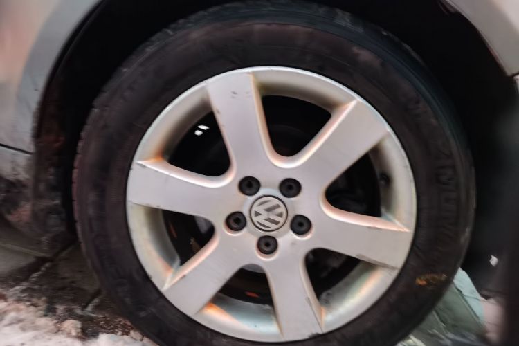 大众 Polo 2009款 劲取 1.6L 手动雅致版车身外观10