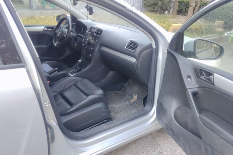 大众 高尔夫 2011款 1.4TSI 自动豪华型局部细节9005