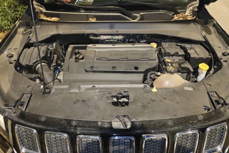 Jeep 指南者 2017款 200T 手动劲享版局部细节24