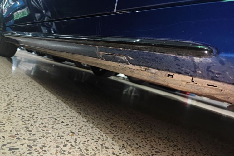 奔驰C级 2020款 改款 C 260 运动版局部细节9001