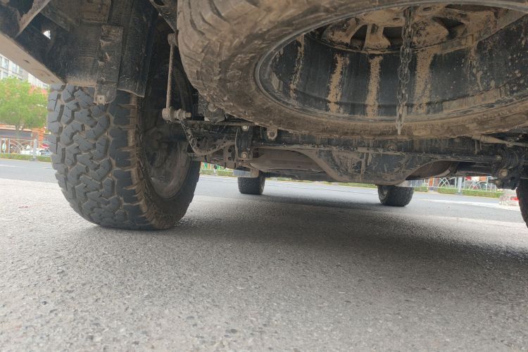 日产 途达 2020款 2.5L XV 4WD 自动四驱旗舰版局部细节9003