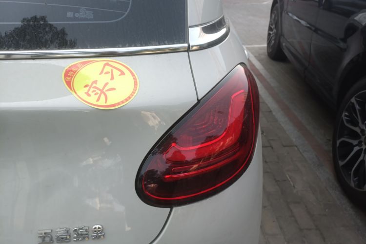 五菱汽车 五菱缤果 2025款 333km 悦享款车身外观9