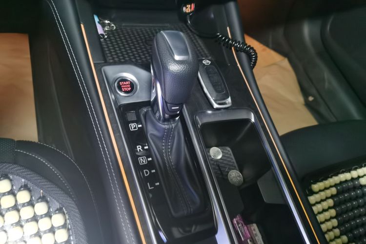 日产 天籁 2022款 2.0L XL-Upr 优享版中控内饰18