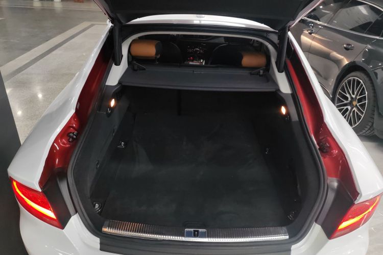 奥迪A7 2014款 35 FSI quattro 技术型机舱底盘23