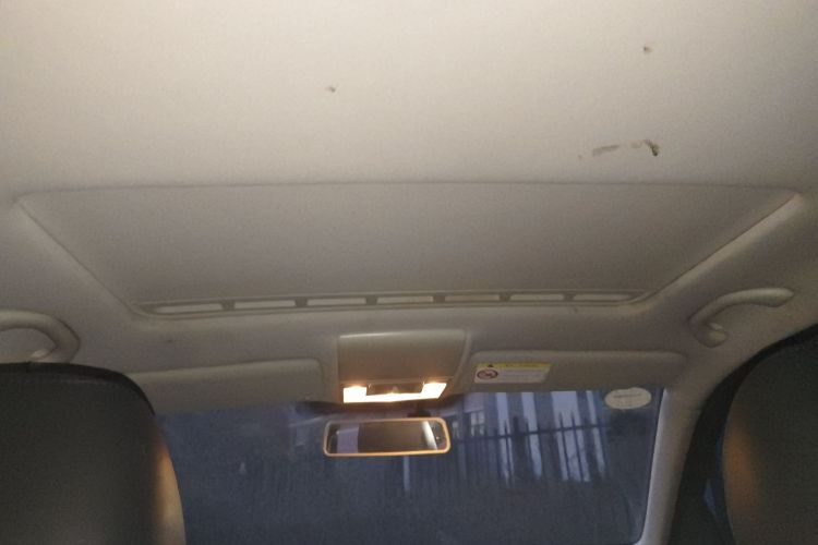 大众 朗逸 2014款 1.4TSI DSG蓝驱技术版局部细节22