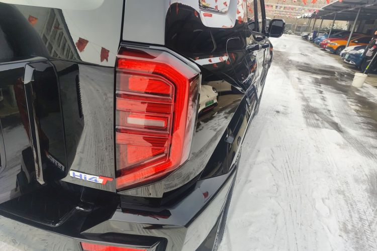 坦克400新能源 2024款 Hi4-T 城市版车身外观9