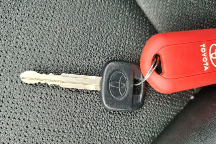 丰田 YARiS L 致炫 2020款 1.5L CVT领先版中控内饰7001