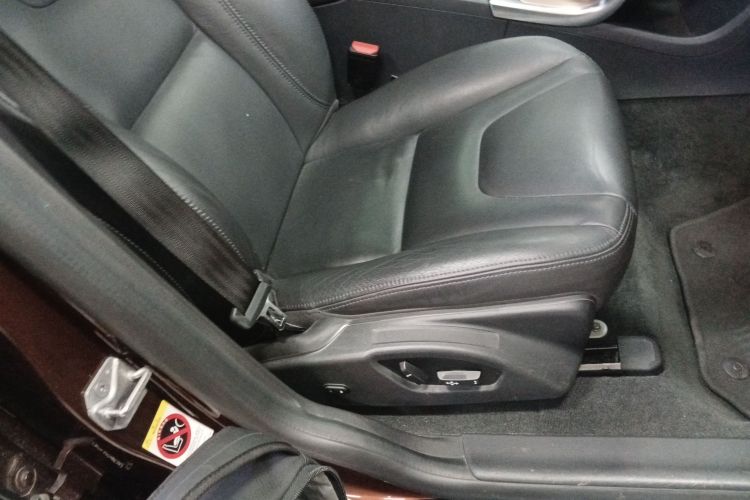 沃尔沃XC60 2016款 T5 智进版局部细节41