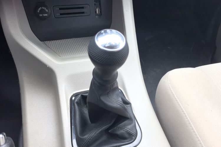 东风风行 菱智 2020款 M5L 1.6L 实用型局部细节18