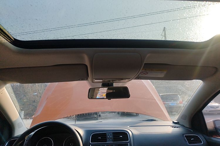 大众 2014款 1.6L Cross Polo 自动中控内饰22