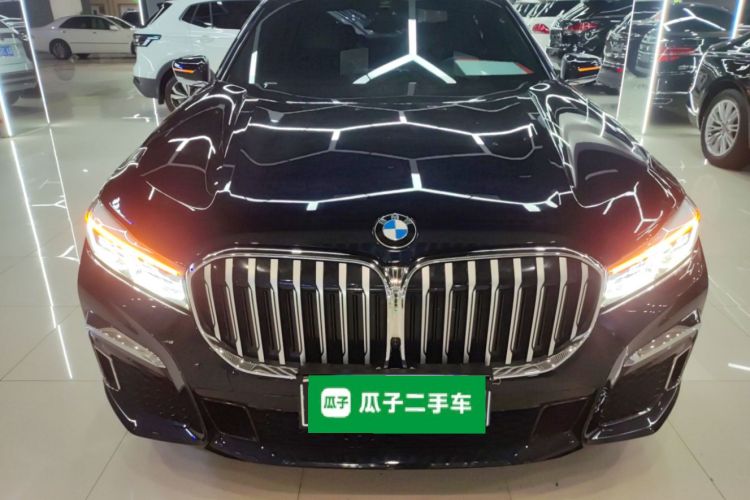 宝马7系 2019款 改款 730Li M运动套装车身外观2