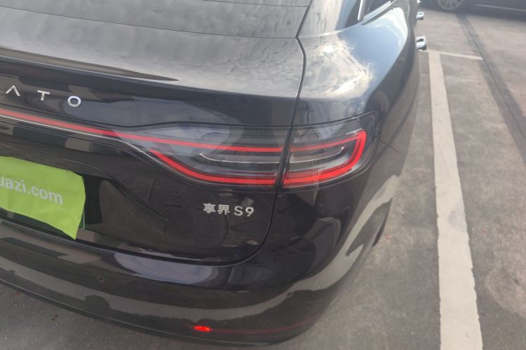 鸿蒙智行 享界S9 2024款 纯电 Ultra 四驱旗舰版车身外观9