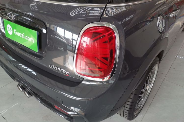 MINI 2021款 2.0T COOPER S 经典派 五门版车身外观6006